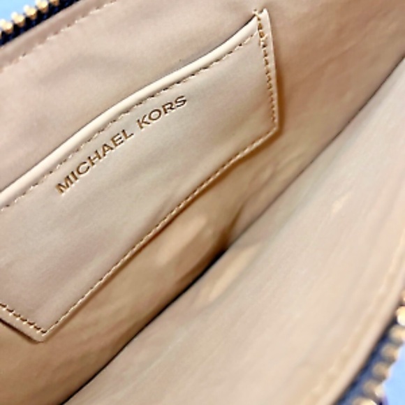 Michael Kors Reversible Leather Fanny Pack Belt Bag S/M Brown Gold AUTHENTIC NEW - Picture 4 of 14